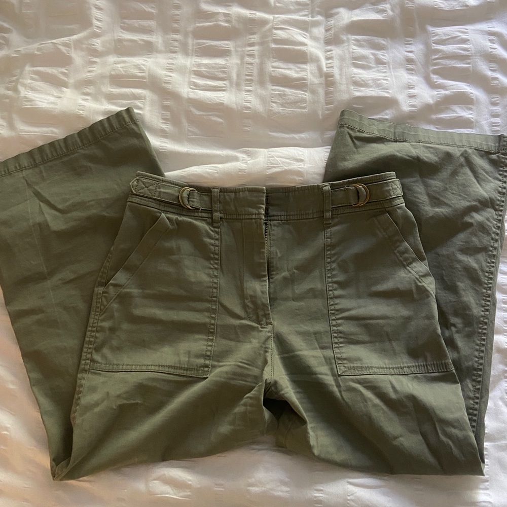khaki green cropped pants